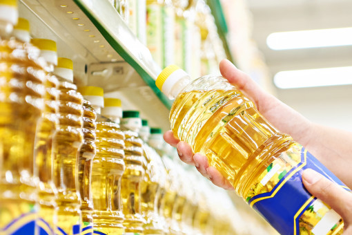 Abgepackte Pflanzenöle für Kunden im Retail-Segment